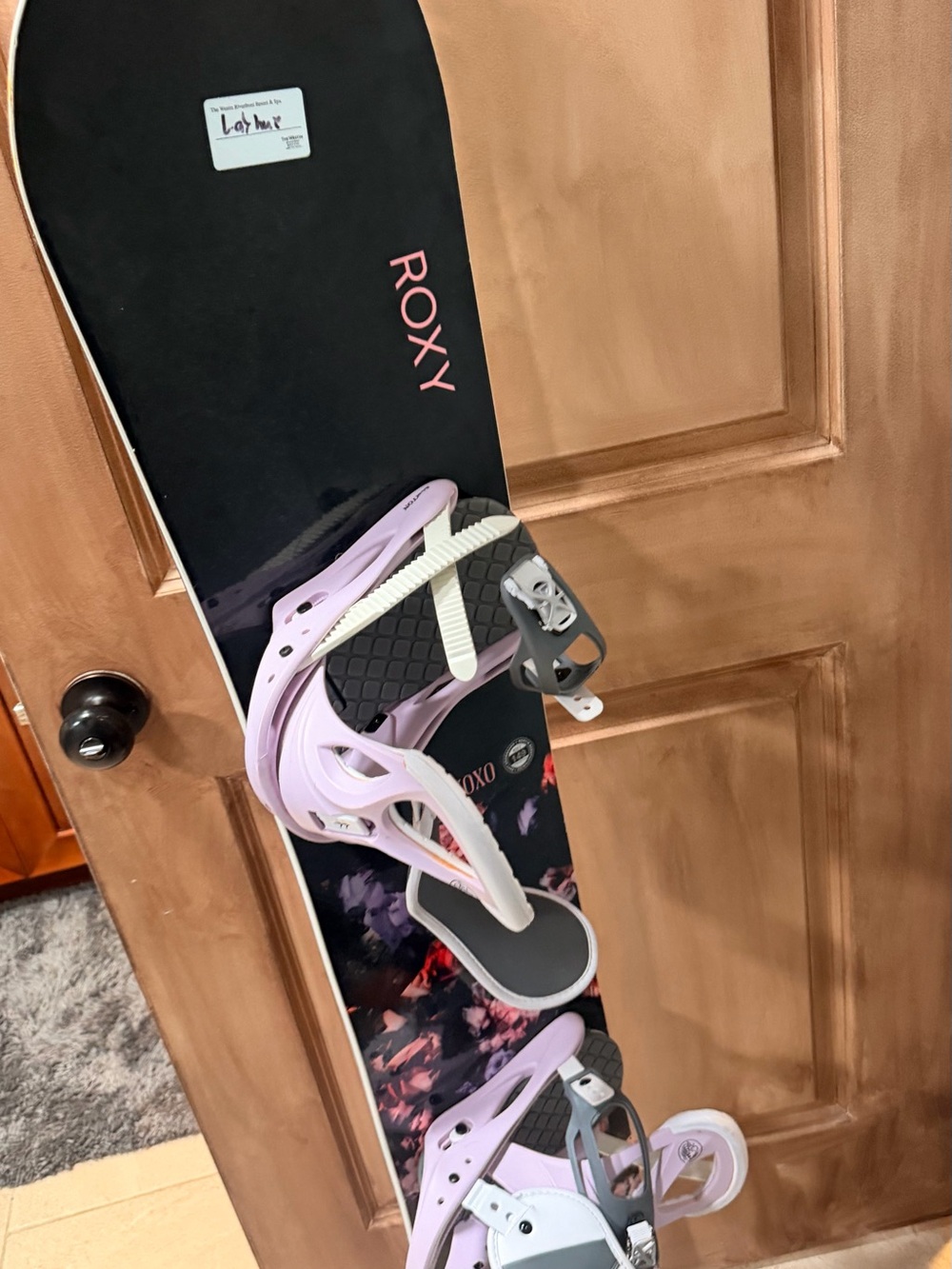 Roxy Women's Purple Snowboard and  Binding combo size medium bindings board: 149